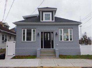 100 E Poplar Ave, Wildwood, NJ 08260