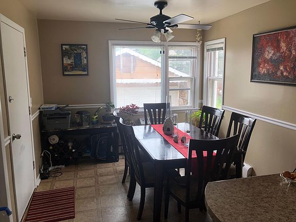 4th image of 5653 W Windsor Ave #1
