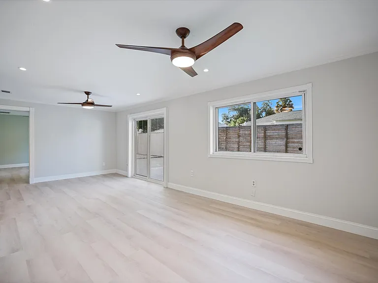 545 Bluebell Rd — Photo 13
