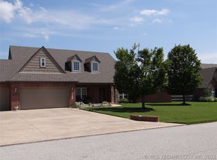 10461 S 213th East Ave, Broken Arrow, OK 74014