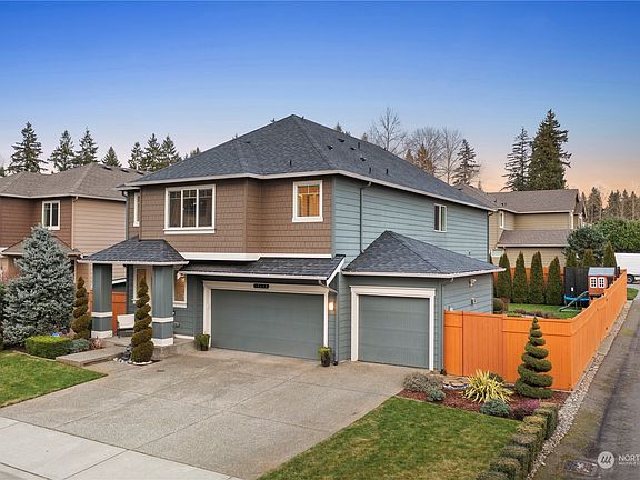 3rd image of 17113 83rd Avenue Ct E
