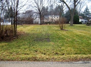 2411 Chevy Chase Dr, Joliet, IL 60435