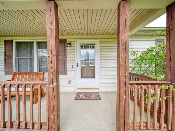3rd image of 2624 Prairie Dr