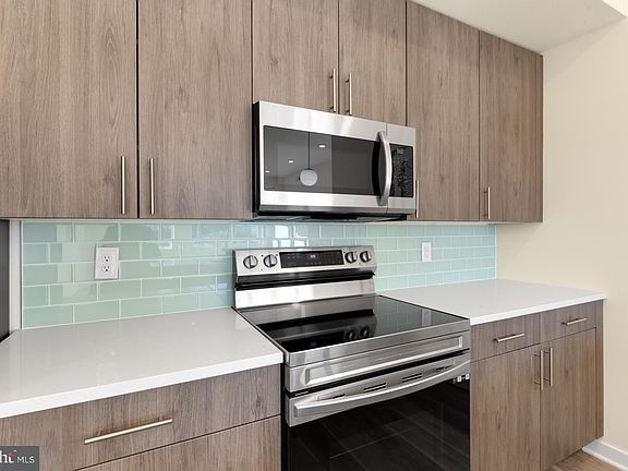 5th image of 1653 N 5th St #D