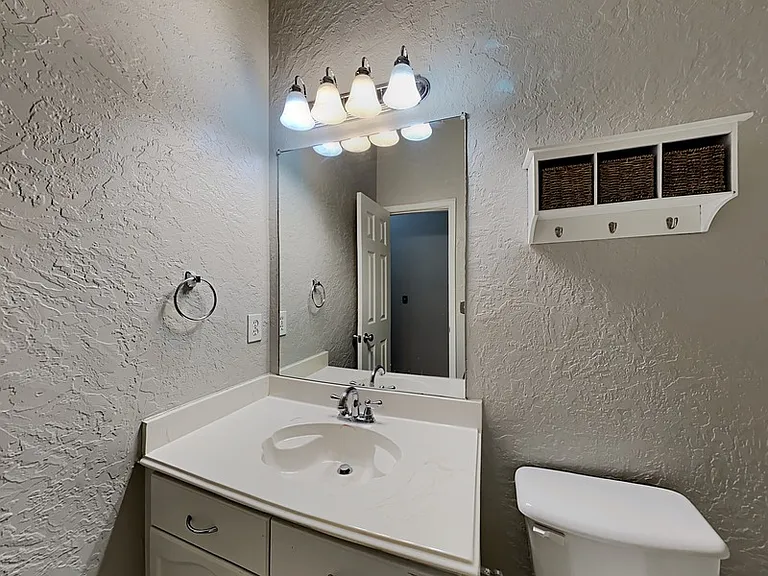 7581 Lancelot Rd — Photo 14