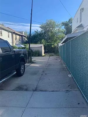 2nd image of 7-06 College Point Blvd
