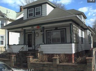 266 Indiana Ave, Providence, RI 02905