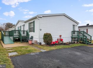 16913 Alcott Rd, Hagerstown, MD 21740