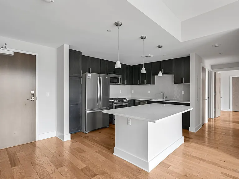 45 Asheland Ave #604 — Photo 1