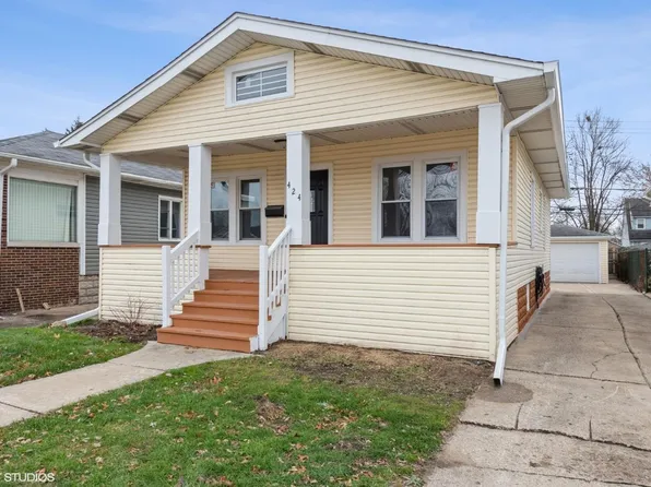 424 165th St, Hammond, IN 46324