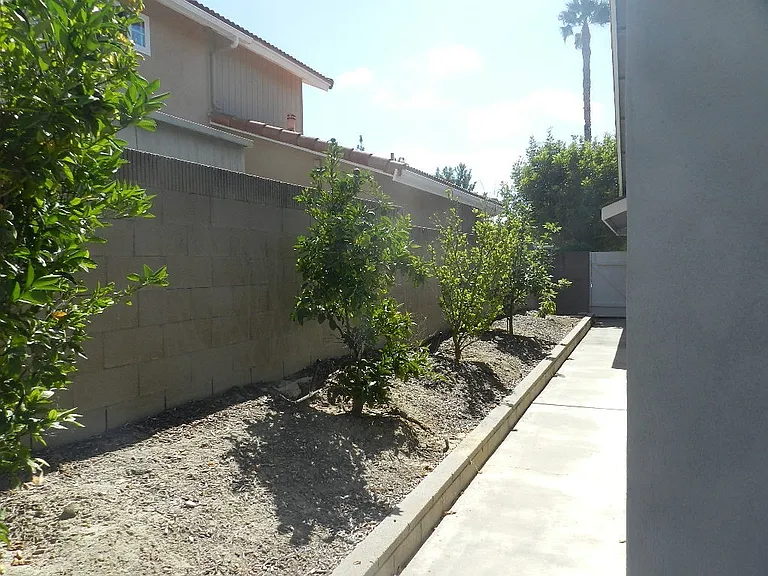 25261 Arcadian Ave — Photo 19