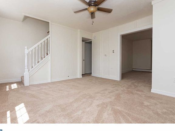 4th image of 330 Main St