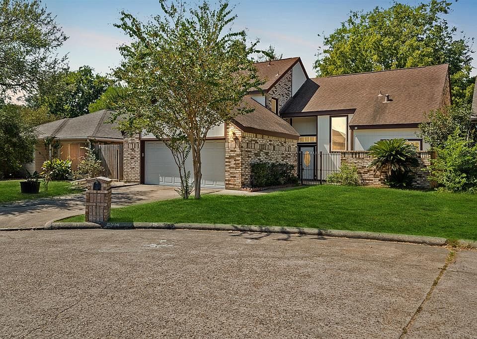 1st image of 2910 Misty Park Drive