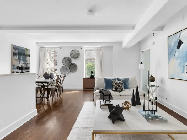 410 West 24th Street image 1 of 5