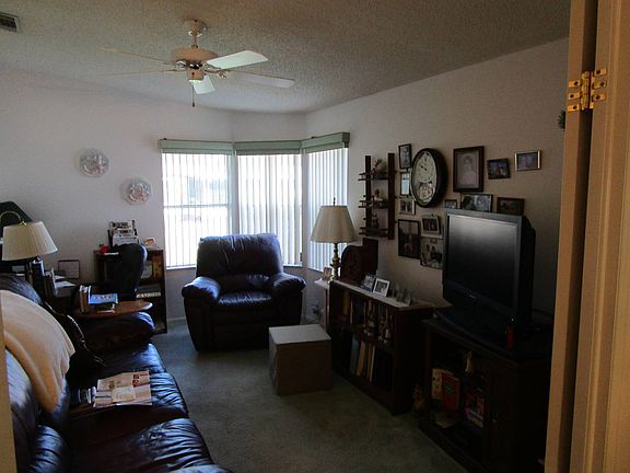4th image of 2770 Orlenes St