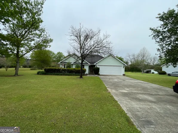 234 Honeysuckle Trce, Cochran, GA 31014