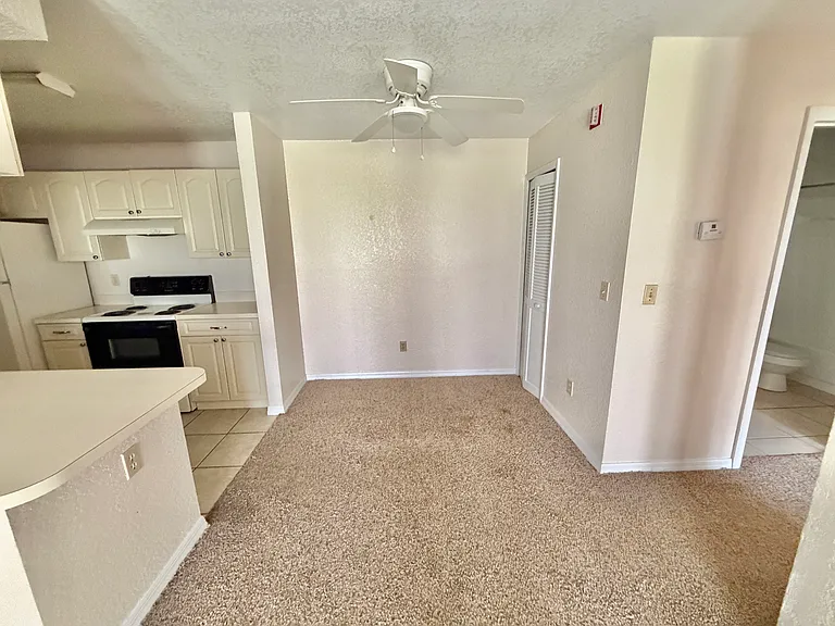 2550 N Alafaya Trl #5105 — Photo 4