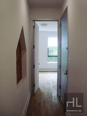 Rented by Highline Residential | media 42