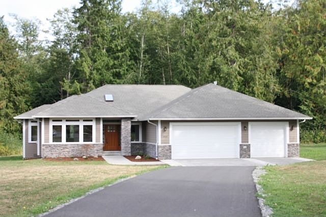 Exterior on 2 acres