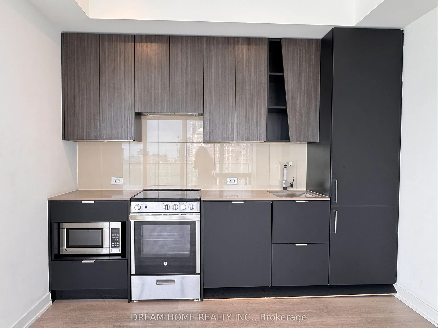 3 bed, $3,150 — Photo 3