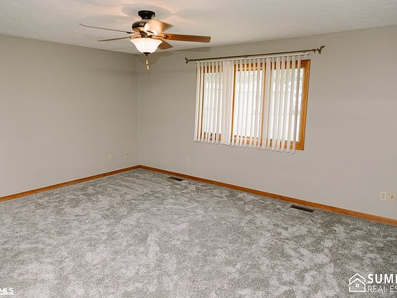 3rd image of 2118 Brahma St