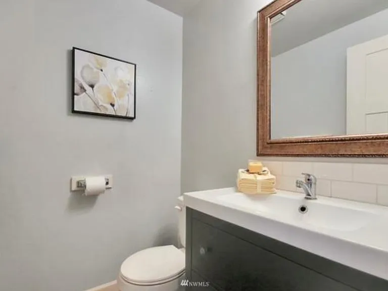 8614 John Dower Rd SW #B — Photo 9