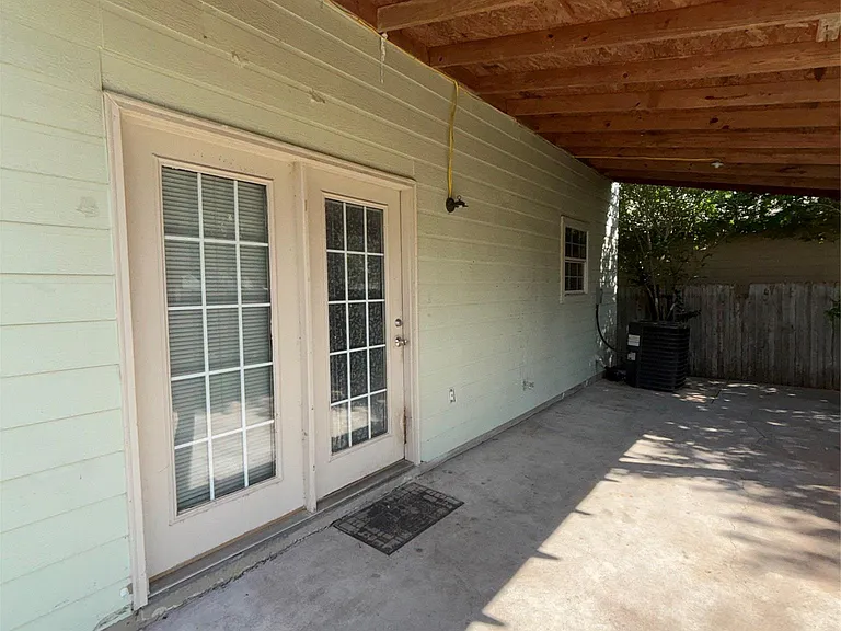 5600 War Admiral Dr — Photo 30