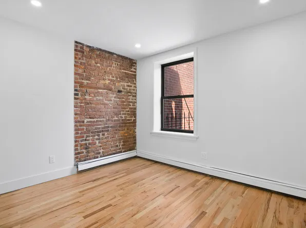 349 East 13th Street image 5 of 14