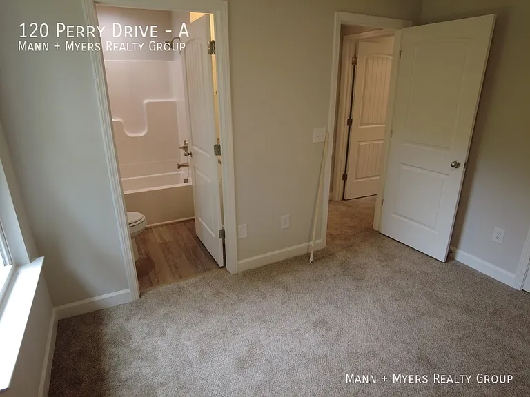 120 Perry Dr #A — Photo 21