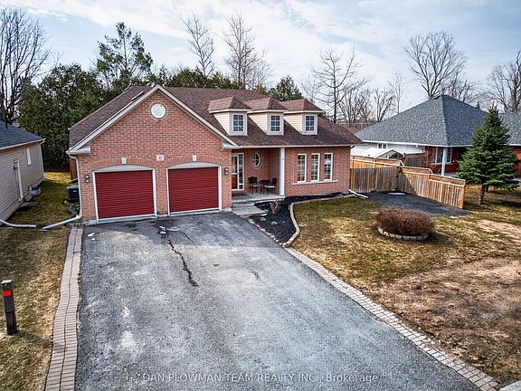 3rd image of 10 Springbank Rd