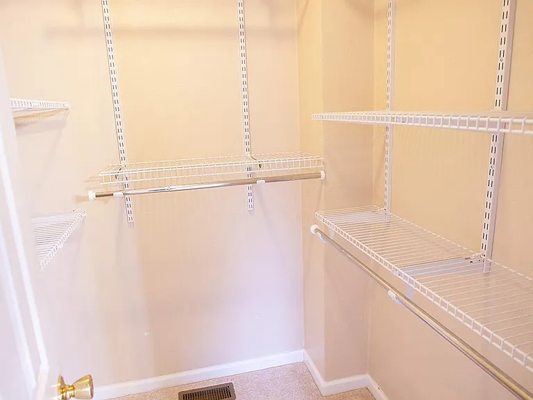870 New Village Dr NW — Photo 17