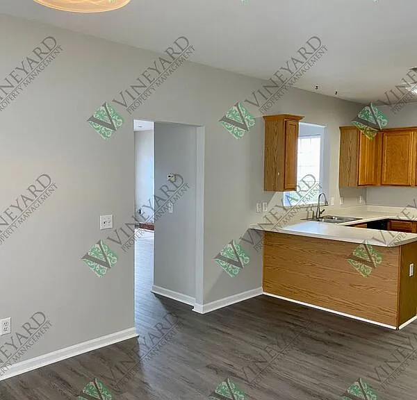 3325 Chastain Landings Ct — Photo 15