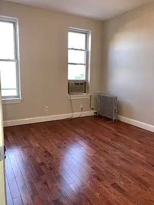 Rented by Signature Premier Properties | media 19