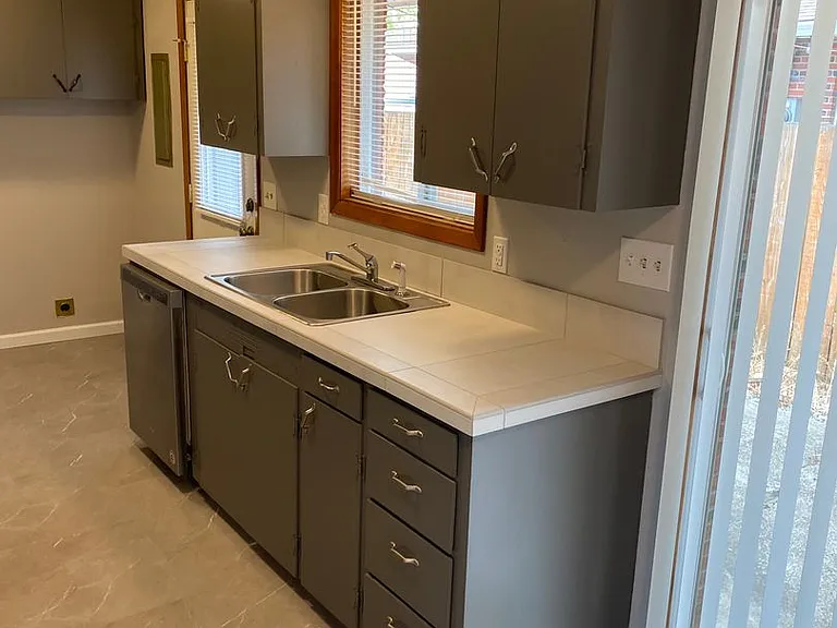 115 N Garrison Rd — Photo 11
