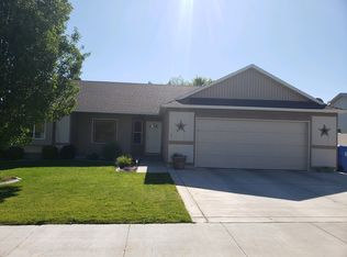 1221 Quail St, Twin Falls, ID 83301