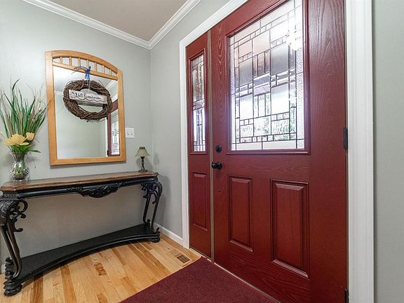 5th image of 9860 E Oakridge Dr