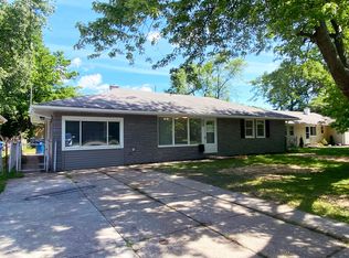 9608 W Ridgewood Dr, Parma Heights, OH 44130