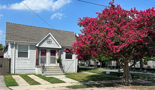7703 Green St Photo 1
