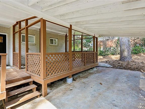 3rd image of 1291 Richard Rd
