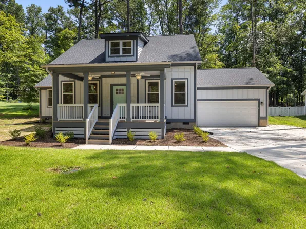8320 Rogers Rd, Chapel Hill, NC 27516