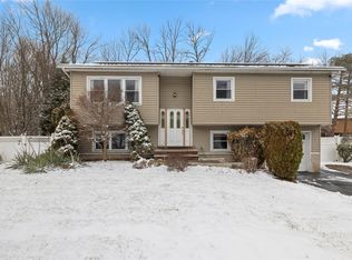 57 Mallory Rd, Spring Valley, NY 10977