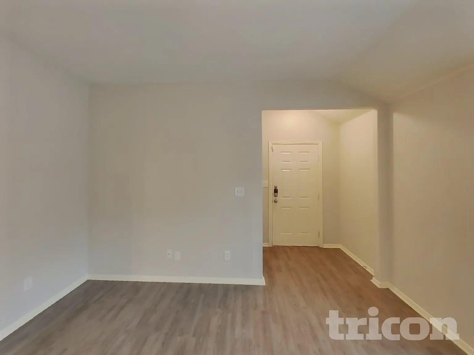 9333 Cynthia Court Fort Worth TX — Photo 3