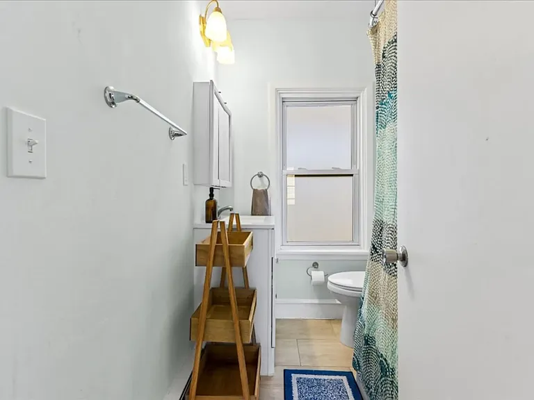 118 N Princeton Ave — Photo 7