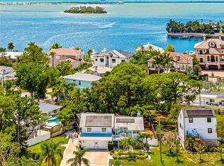 201 Lagoon Dr, Palm Harbor, FL 34683