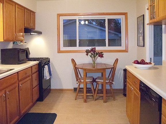 5th image of 2305 Sherwood Ave