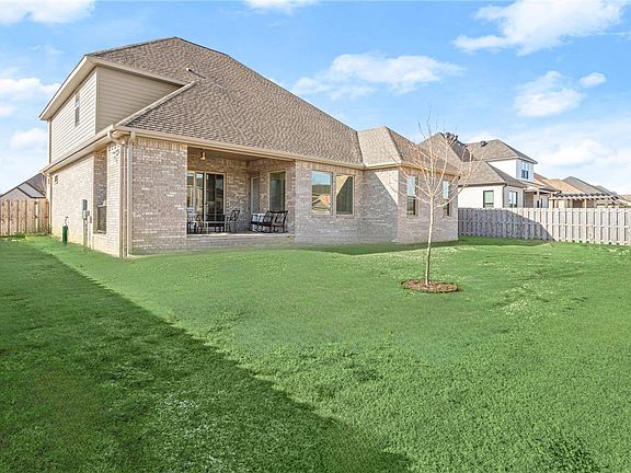 2nd image of 7680 Via Roma Ave