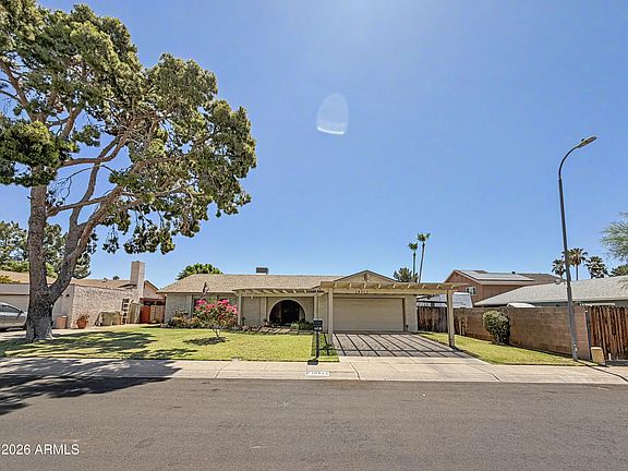 2nd image of 10413 N 46TH Avenue