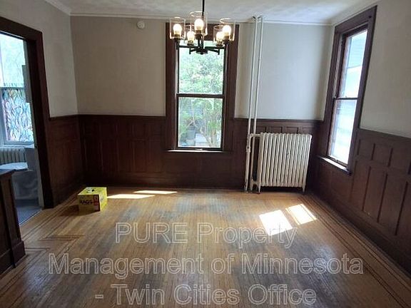 5th image of 140 Belvidere St W #1