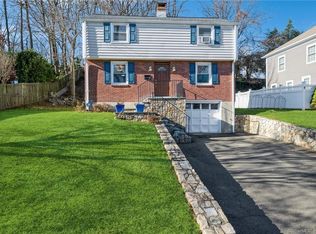 89 Alton Rd, Stamford, CT 06906