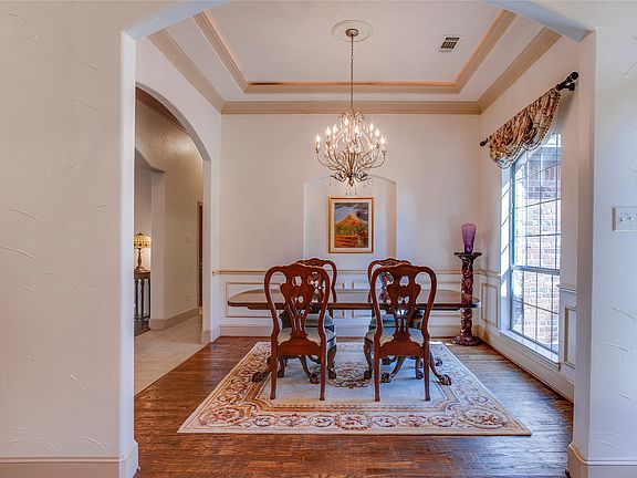 5th image of 10044 Dennehy Dr